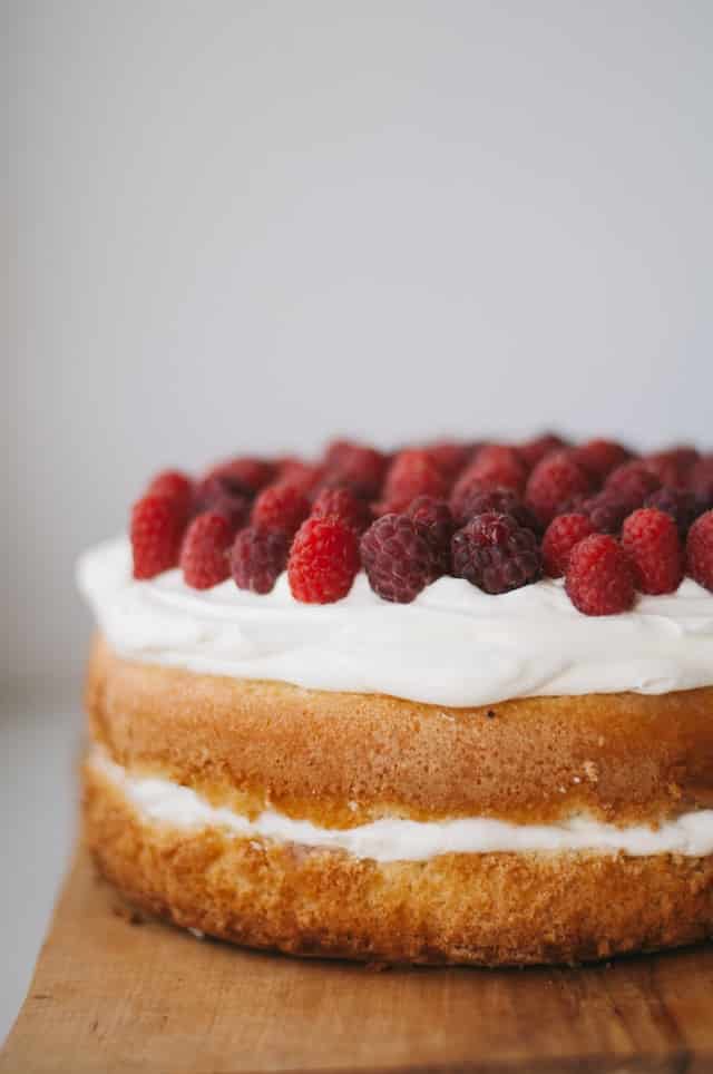 Ways to make the perfect sponge cake