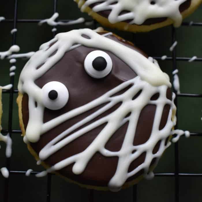 Halloween Mummy Shortbread Cookies
